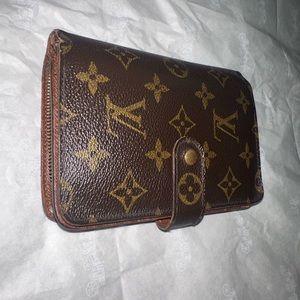Authentic Vintage Louis Vuitton Monogram Wallet